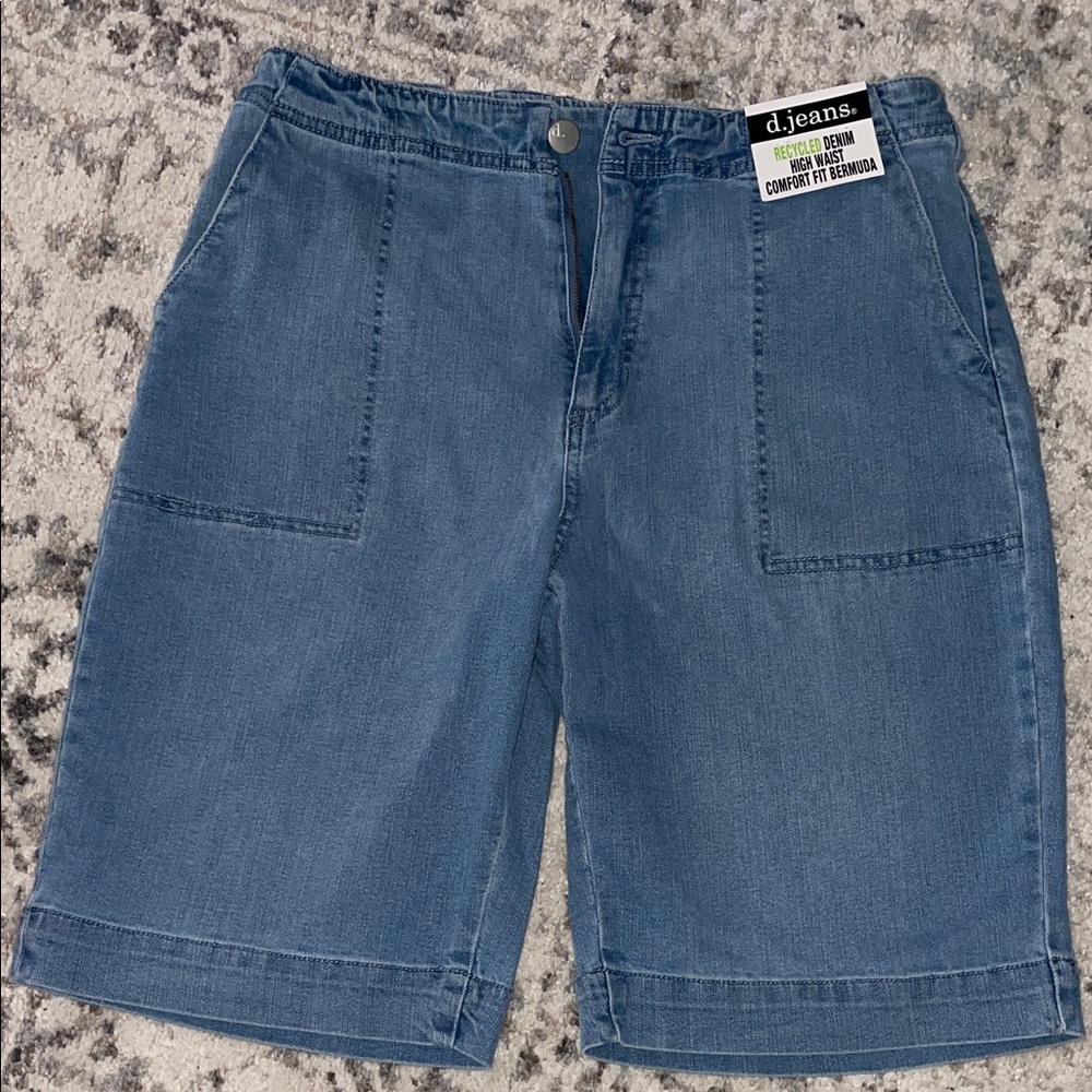 D. Jeans Light Blue Jean Shorts